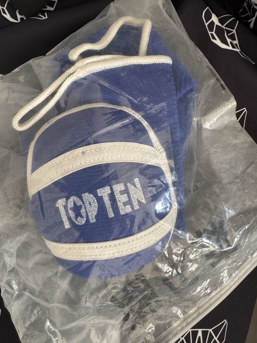 Наколенники новые