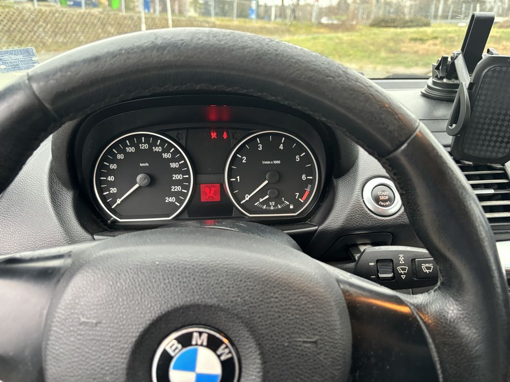 Продавам BMW 116i