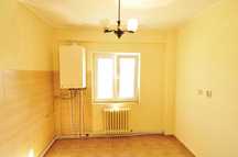 Închiriere apartament 3 camere