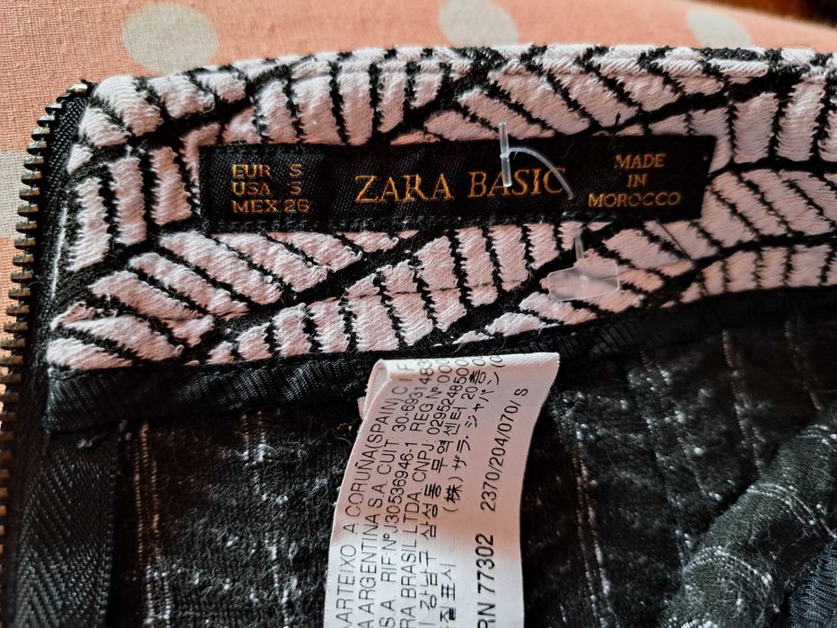 Fusta Zara Basic noua