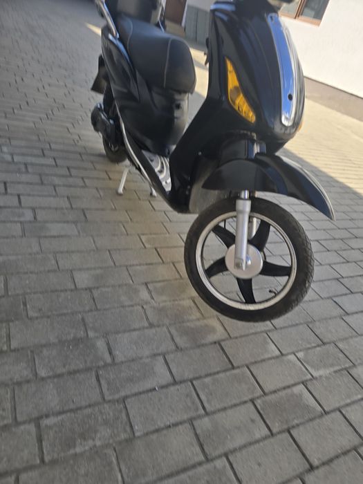 Scutet electric Z-Tech Nu necesită permis