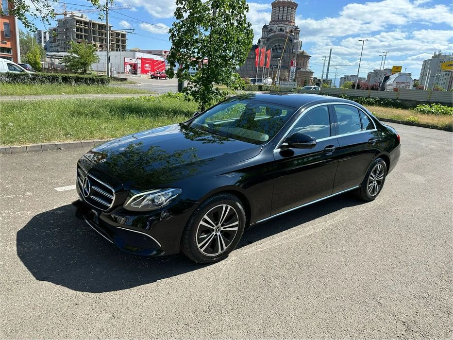 Mercedes-Benz E Inmatriculata,cutie automata,tractiune integrala permanenta,padele vol
