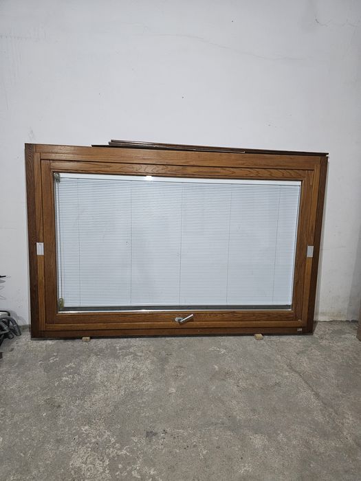 Geam termopan din  lemn