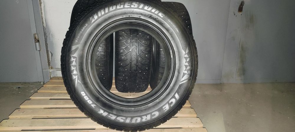 Срочно продам шины