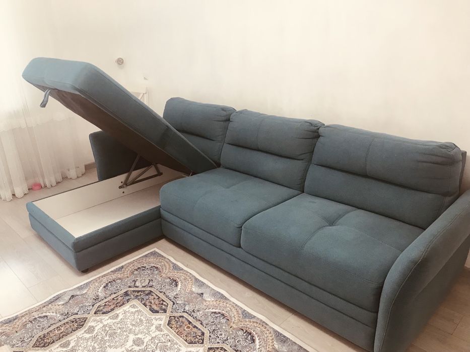 Продается Диван