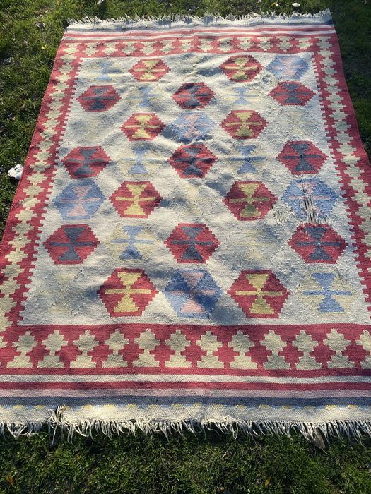 Covor olteneasc 2.50mx1.75m