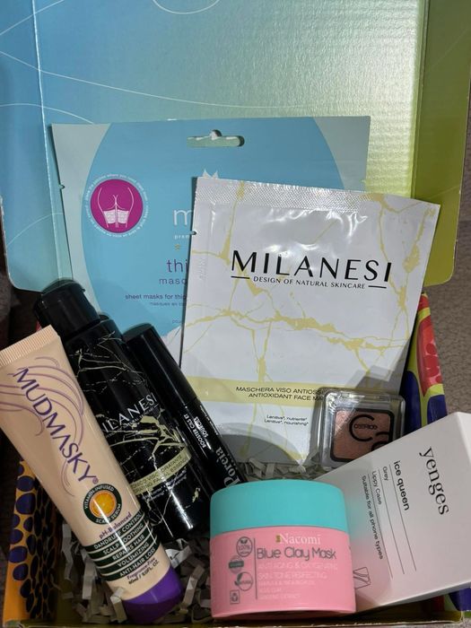 Козметика от кутии bellebox , кибрит