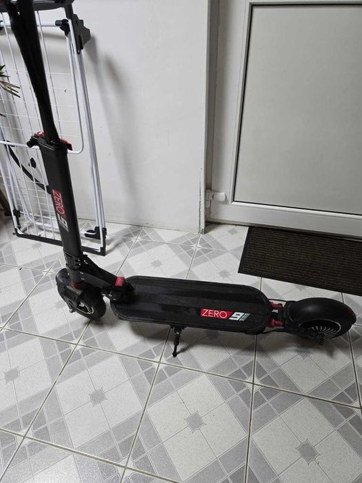 Trotineta electrica ZERO 9