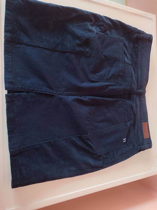 Tommy Hilfiger Кожена емблема
Бутон TH