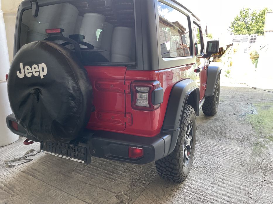 Jeep Wrangler Rubicon 43000 km scimb imobiliare materiale de construct