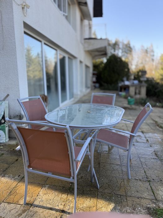 Градинска маса + 4 стола