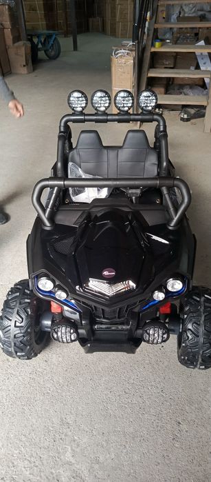 Bolajonlar uchun eliktoron moshina