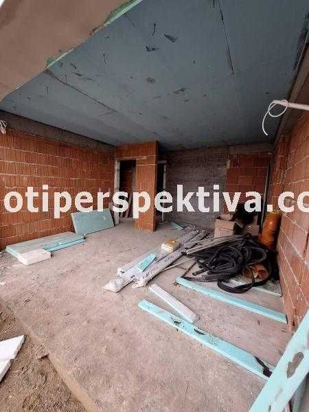 Продава се Двустаен апартамент в Пловдив, Кършияка - 95 кв.м за 790 €/кв.м - Снимка #3