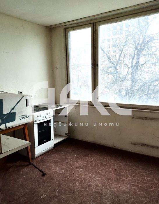 Тристаен апартамент в кв.Люлин 3 - до МЕТРОСТАНЦИЯ