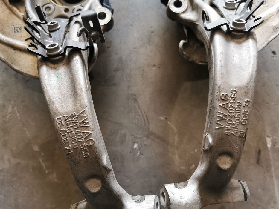 Fuzeta rulment fata 3.0 tdi CRT 272CP Audi a4 b9 8w 2016