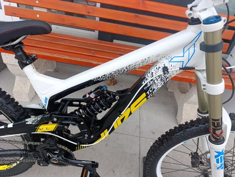 Планински велосипед Мекица YT SANF  26/S