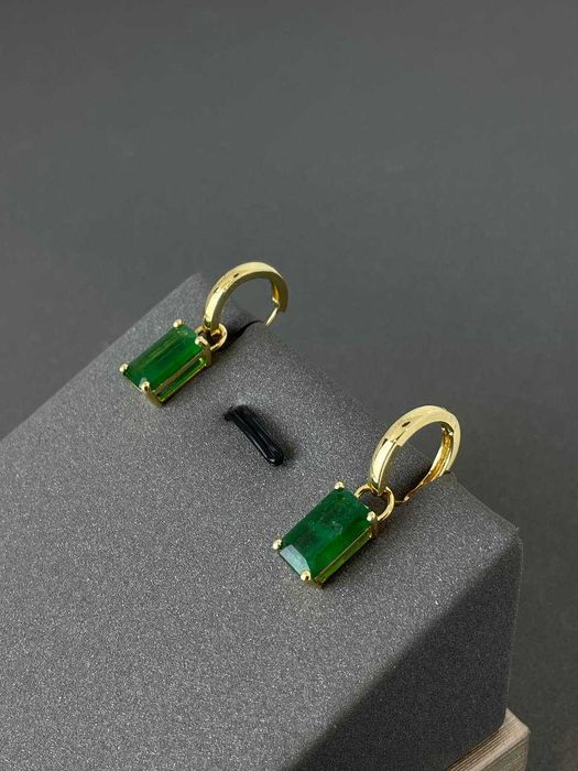 Серьги золотые с изумрудом 4,17кт 5,19г