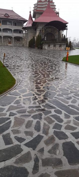 Piatra naturala cu montaj
