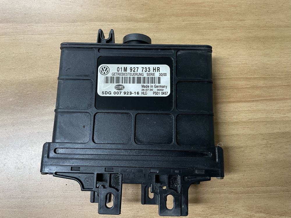 Компютър автоматични скорости за Volkswagen Bora Golf 4 № 01M927733HR