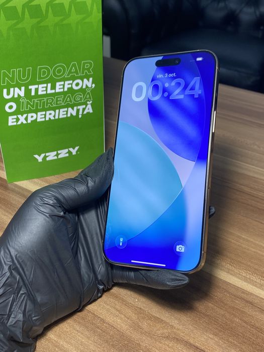 iPhone 16 Pro Max / 256 GB / Sănătate baterie 100% / Foarte bun