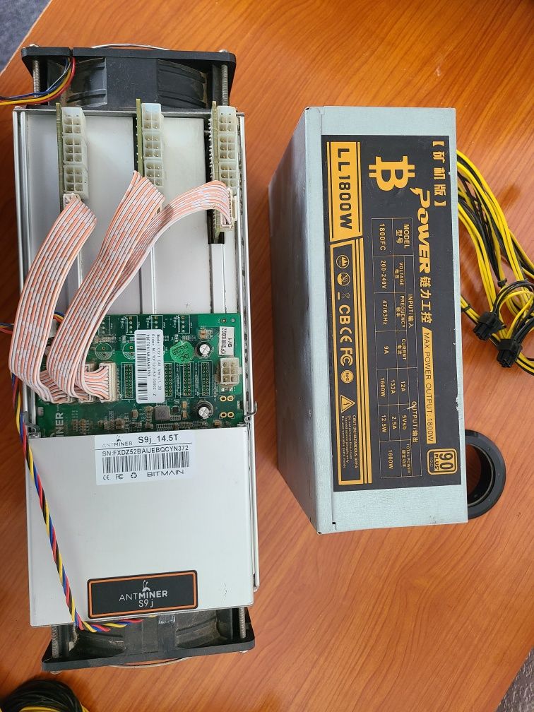 ASIC Bitmain AntMiner S9
-Вычислительная мощность 13.5TH/s
-Доход B 0.