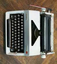 masina de scris Olympia