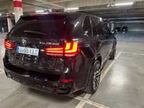 BMW X5 M50D 381cp