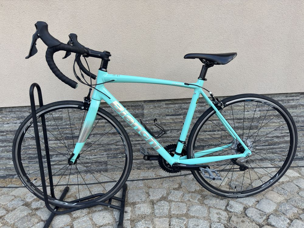 Шосеен велосипед Bianchi via nirone 7 размер: 28/55см