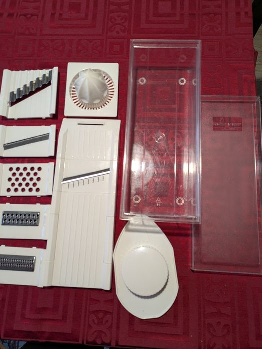 Răzătoare multifuncțională Fackermann