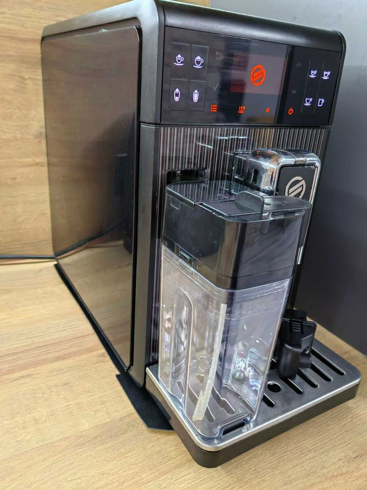 Saeco HD 8956 pico granbaristo - в кашон , за подарък