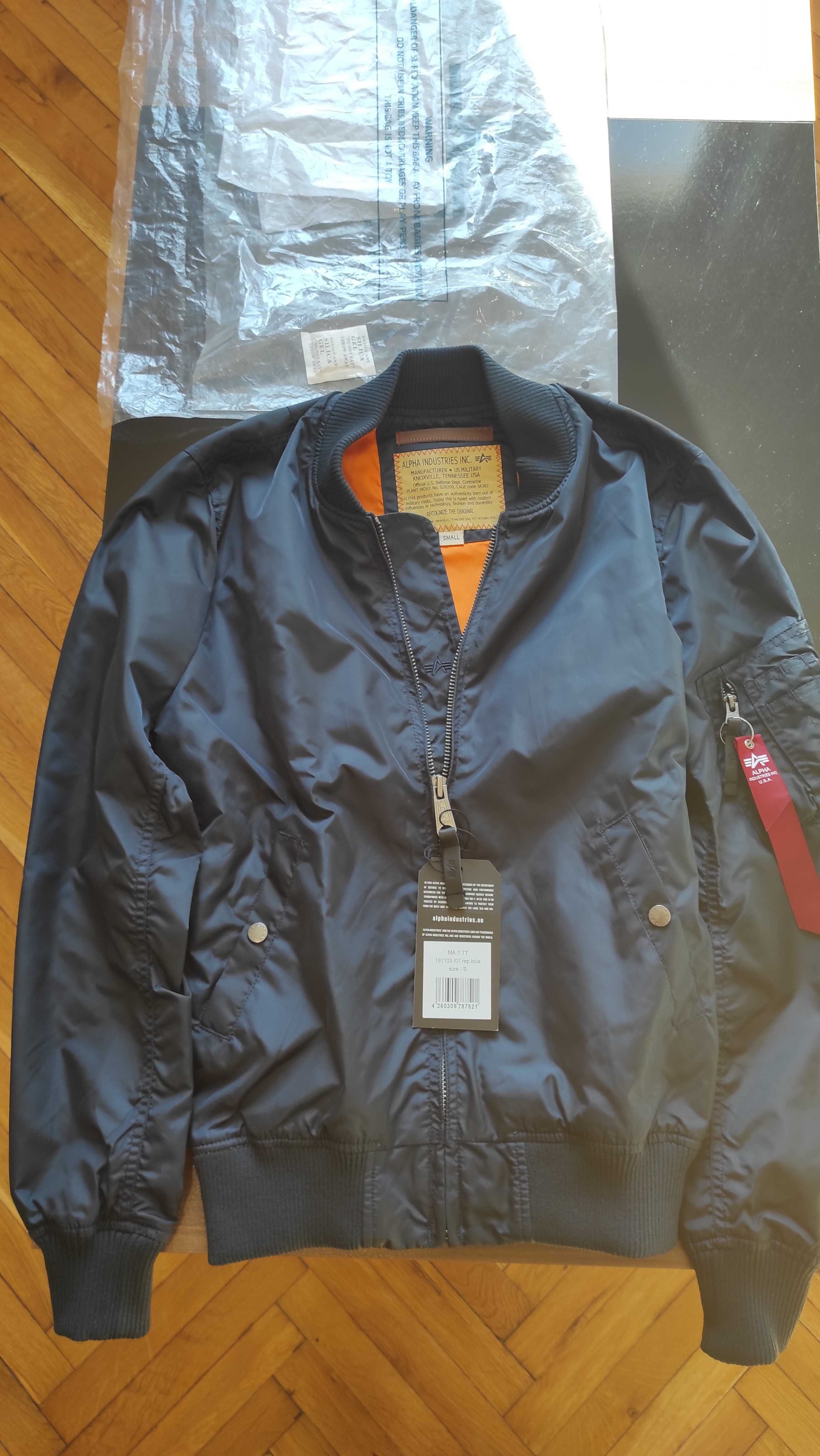 Ново яке / Bomber Jacket Alpha Industries MA-1 TT, размер S