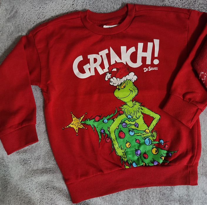 Коледни блузи Sinsay и Next