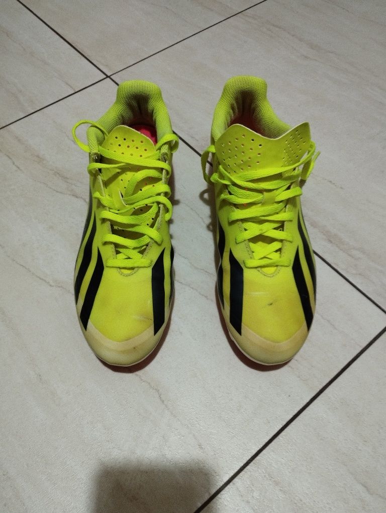 Бутонки Adidas номер 40