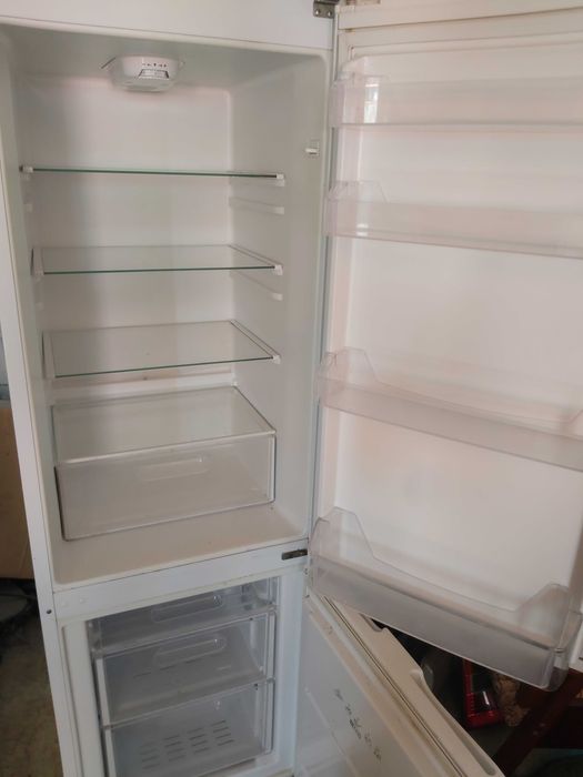 Combina frigorifica 296 L Myria