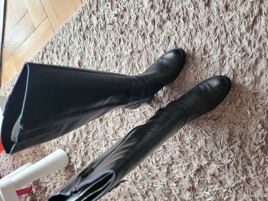 Cizme înalte cu toc