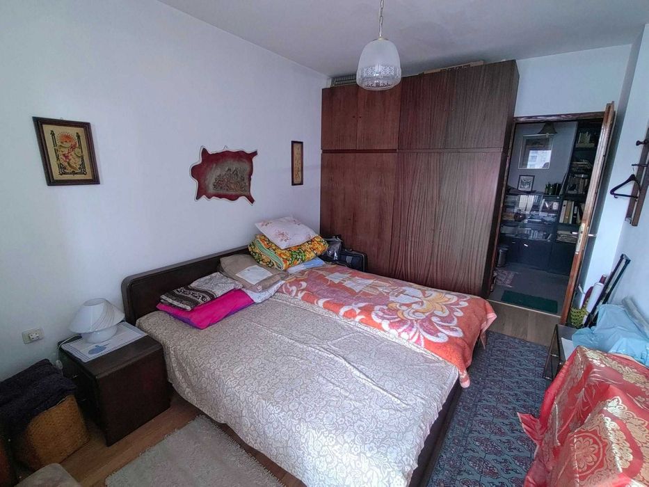 Продава се Двустаен апартамент в София, Център - 72 кв.м за 3195 €/кв.м - Снимка #9