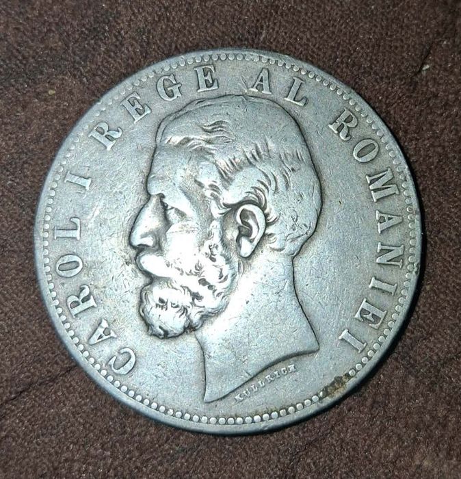 Cine este interesat de acest bănuț, este de vânzare!