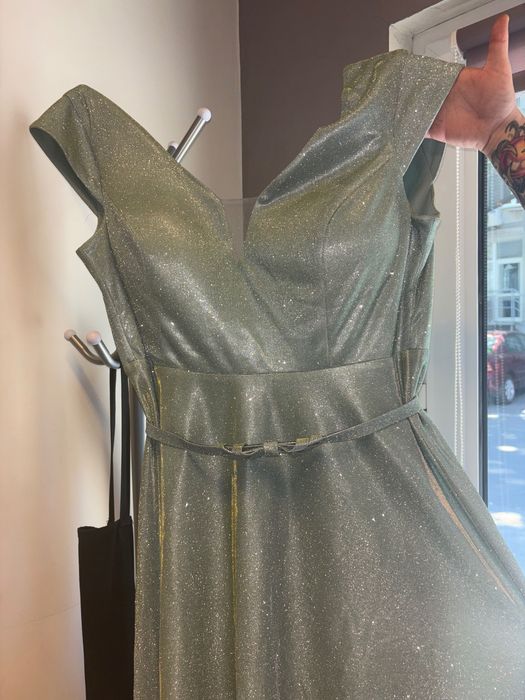 Бална рокля за СПЕЦИАЛНИ поводи