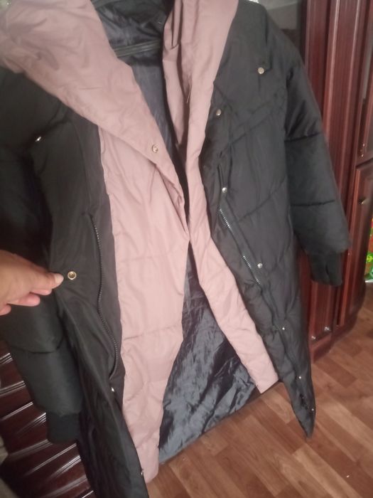 Продам пуховик женский