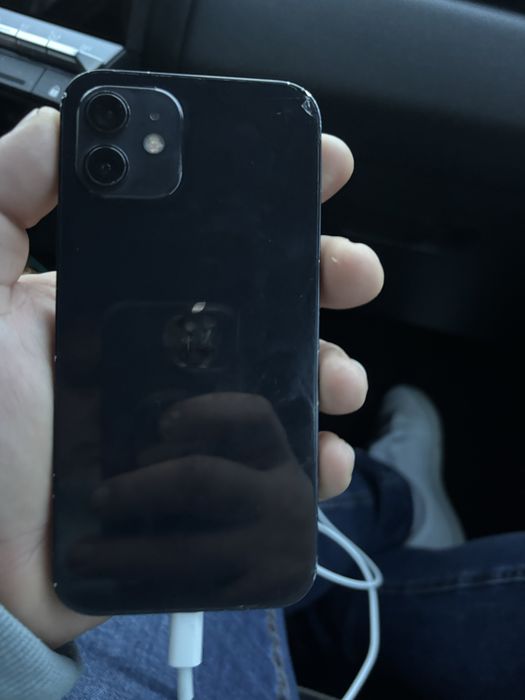 Vand iphone 12 stare buna