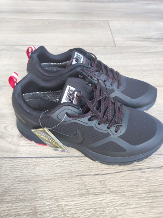 Vand adidași bărbați