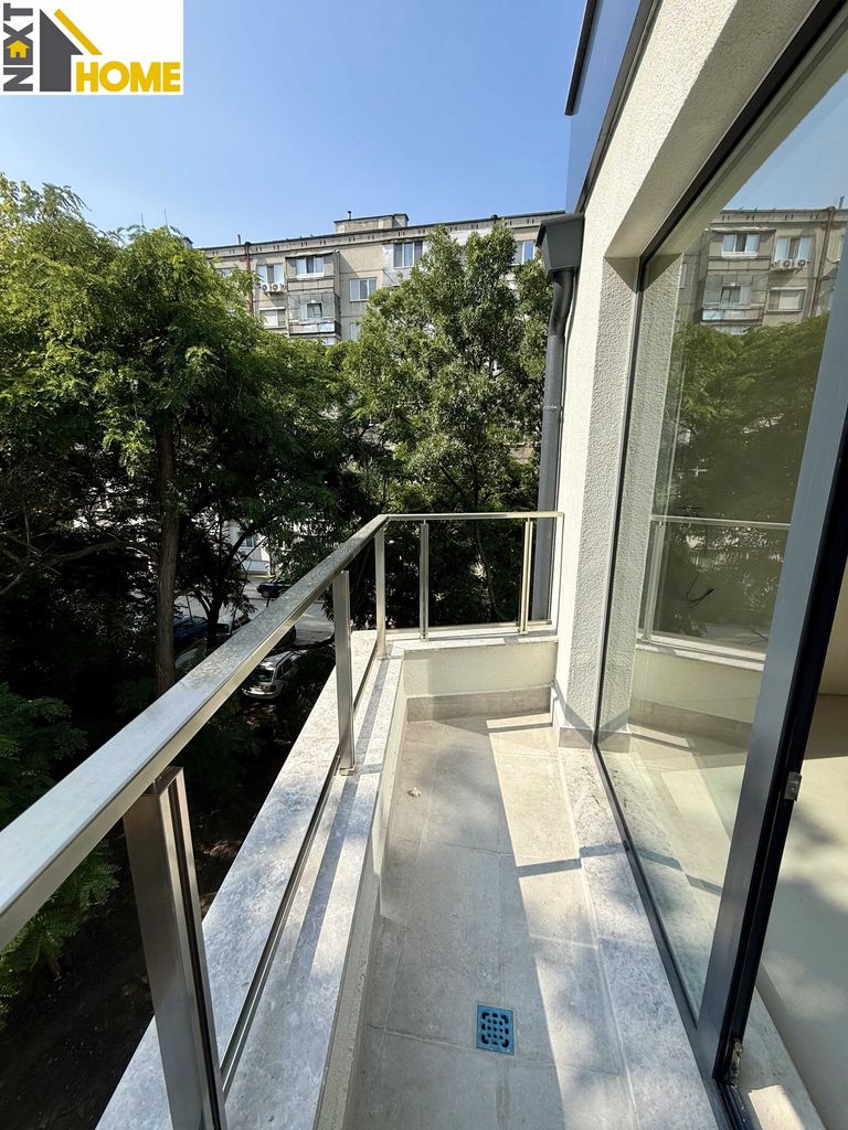 Продава се Тристаен апартамент в Пловдив, Кючук Париж - 96 кв.м за 1667 €/кв.м - Снимка #7