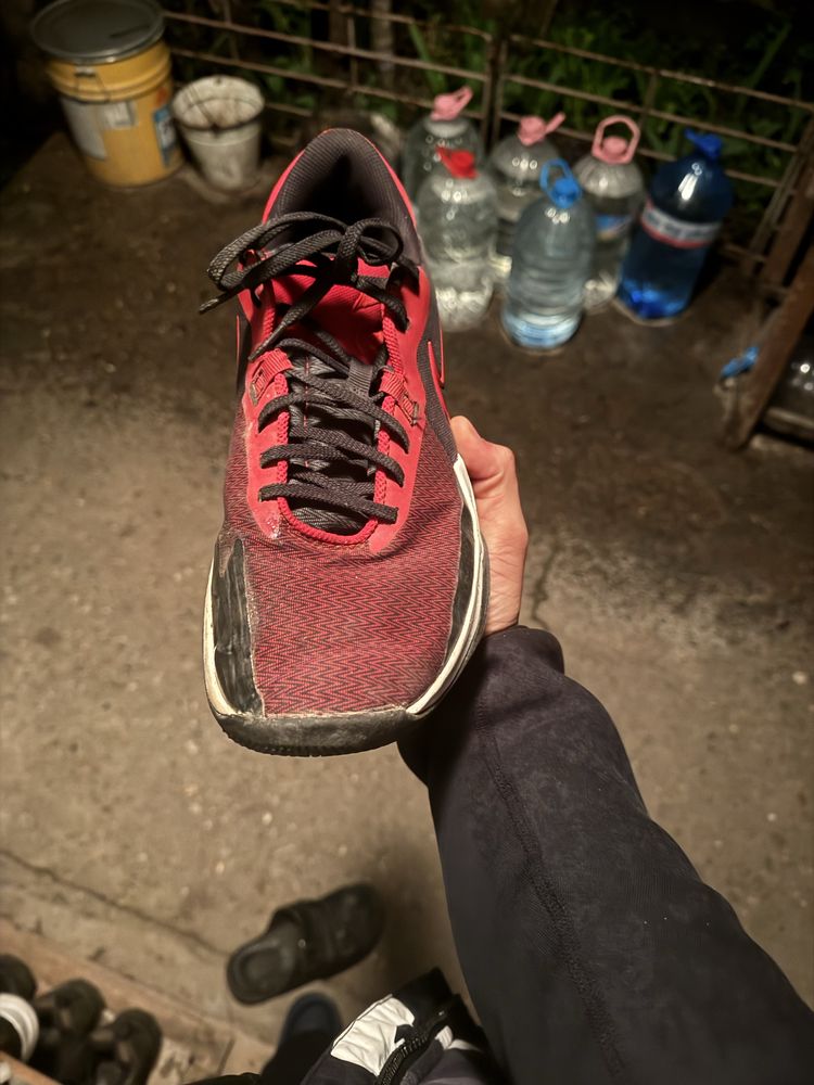 Обувки nike за волейбол