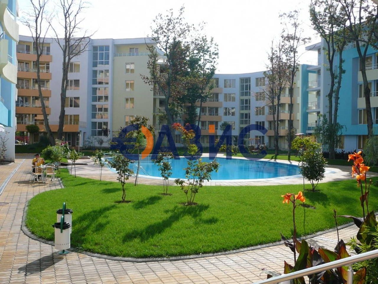 Продава се Едностаен апартамент в к.к. Слънчев бряг - 45 кв.м за 1398 €/кв.м - Снимка #11