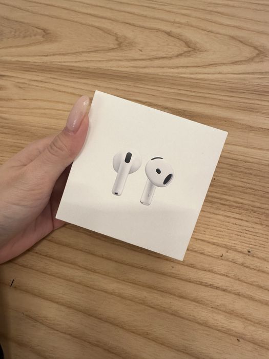 Apple AirPods 4 белый