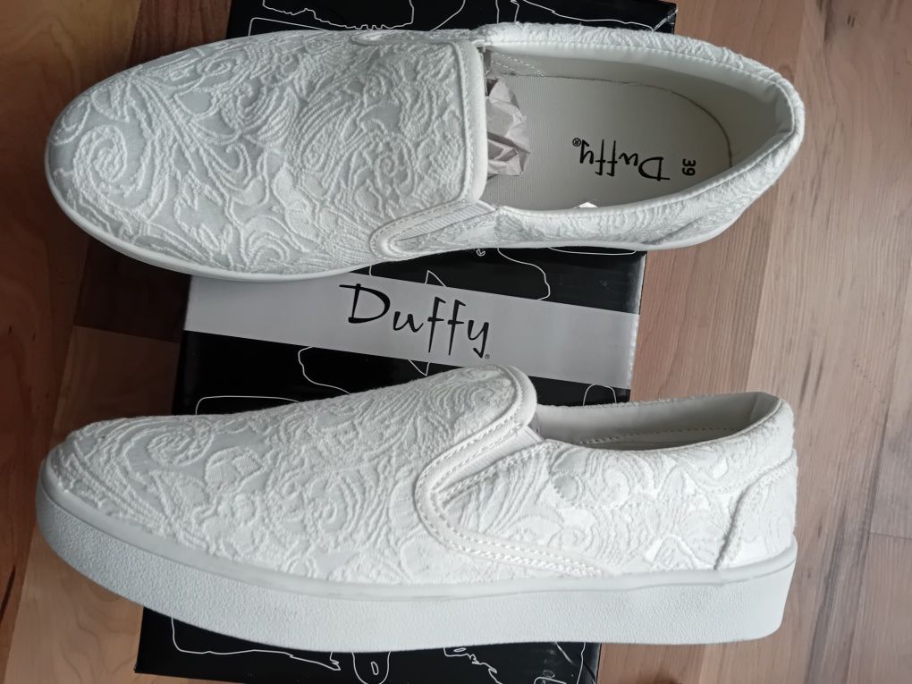 Duffy N38,39 нови обувки