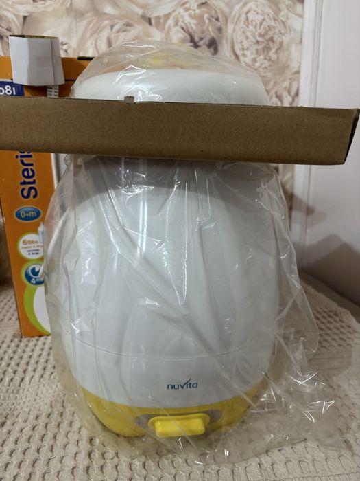 Sterilizator cu aburi pentru 6 biberoane