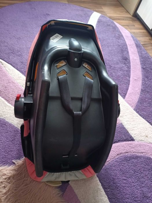 Scaun mașină copil