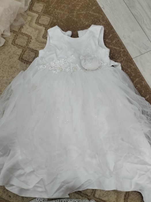 Детские платья в хорошем состоянии