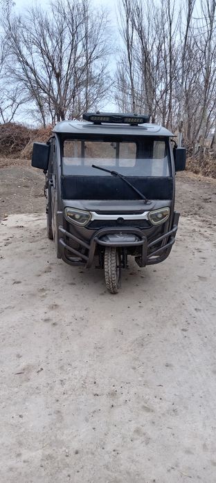 Sotiladi pul kerakligi uchun